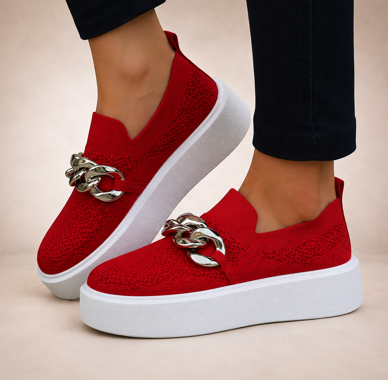Scarlett | Chain-Detail Loafers
