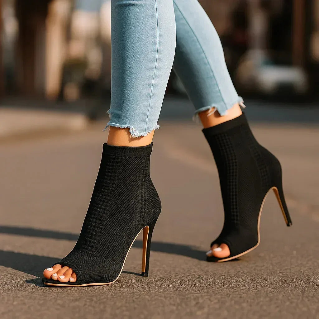 Helena | Knit Heels
