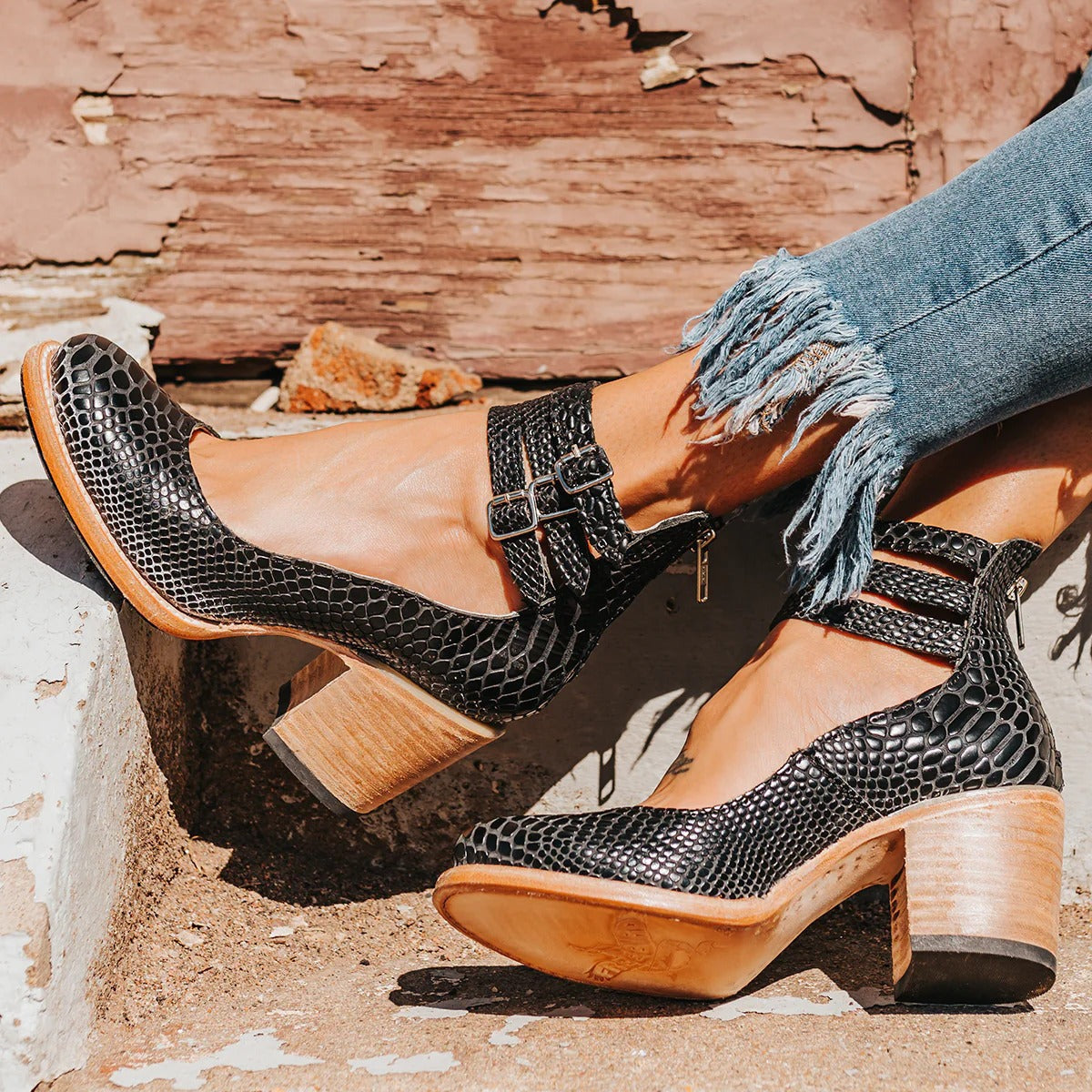 Dorothy | Buckle Block-Heel Sandals