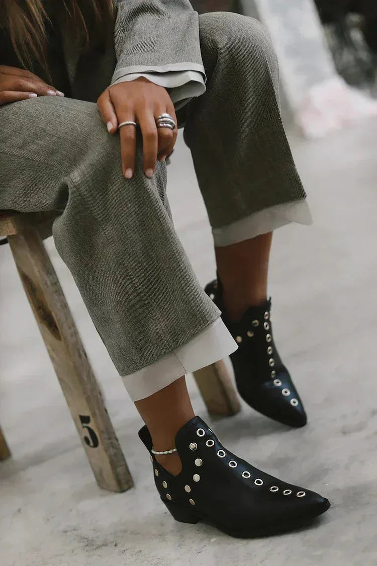 Davina | Studded Pointed Boots