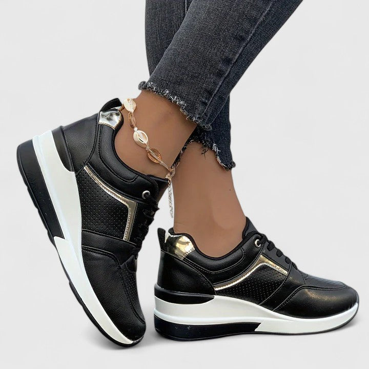 Fara | Comfort Walking Shoes