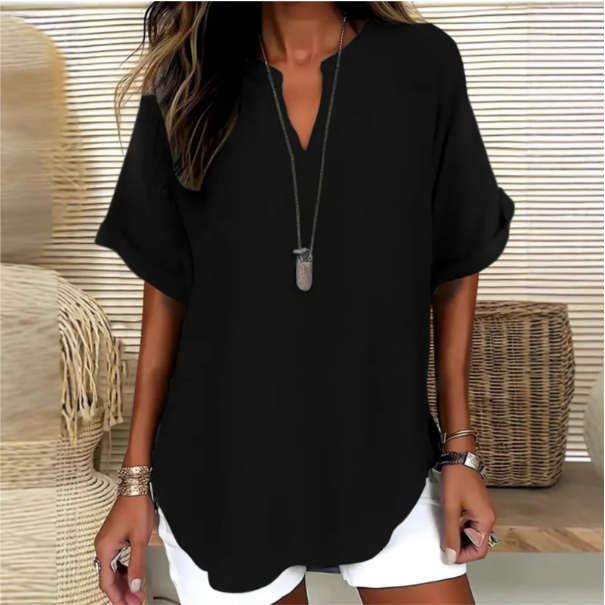 Dennys | V-Neck Light Top
