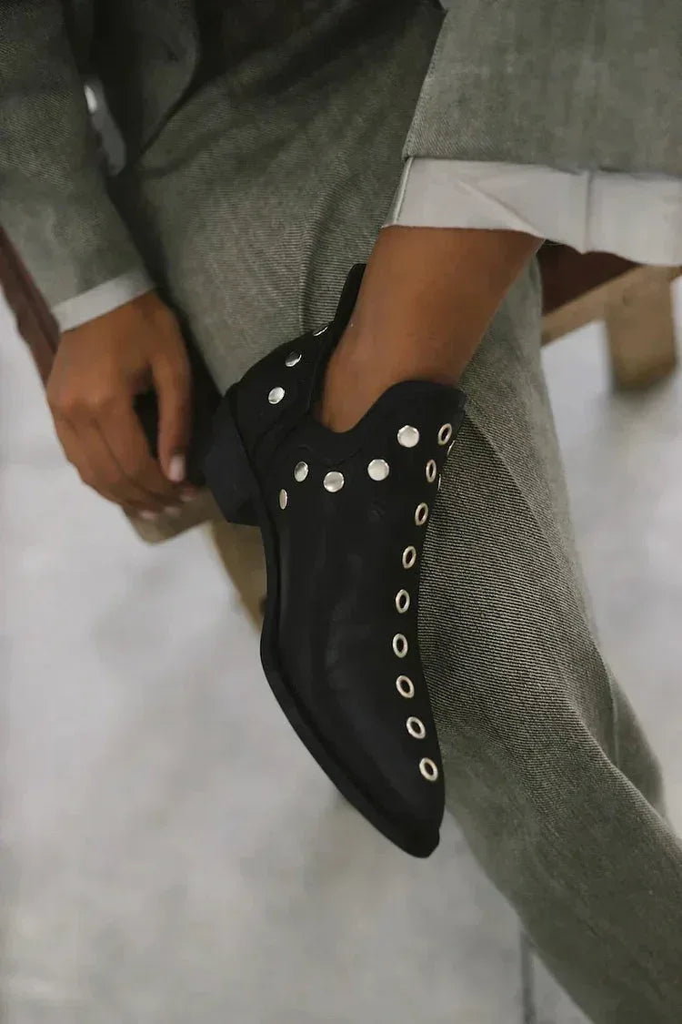 Davina | Studded Pointed Boots