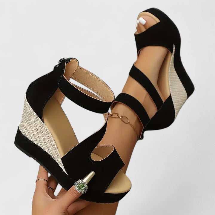 Selviana Sandals