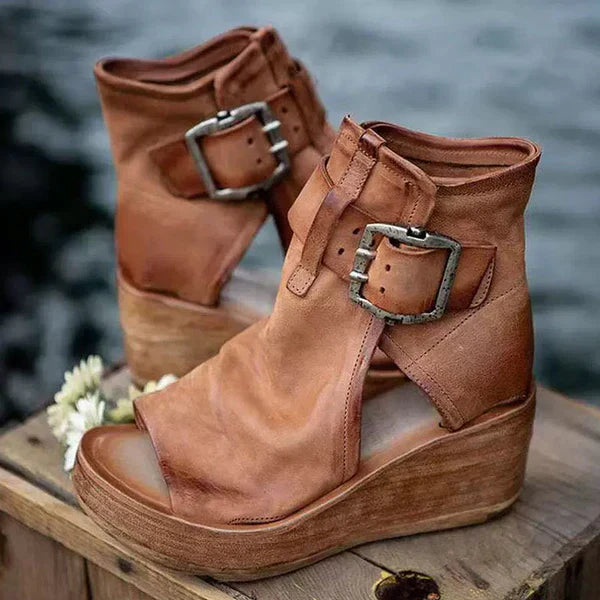 Elana Sandals
