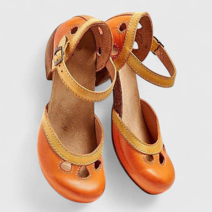 Calinae Sandals