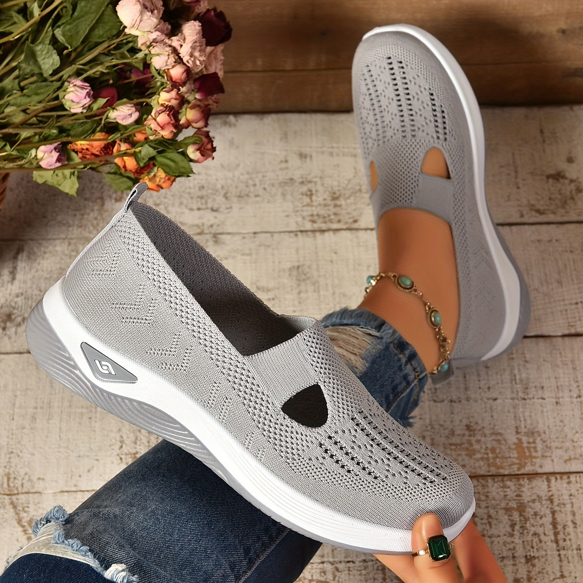 GLORIA | ORTHOPEDIC SLIP-ON SHOES