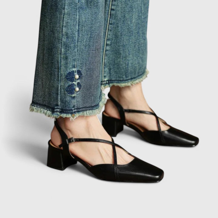 Mikaela Sandals