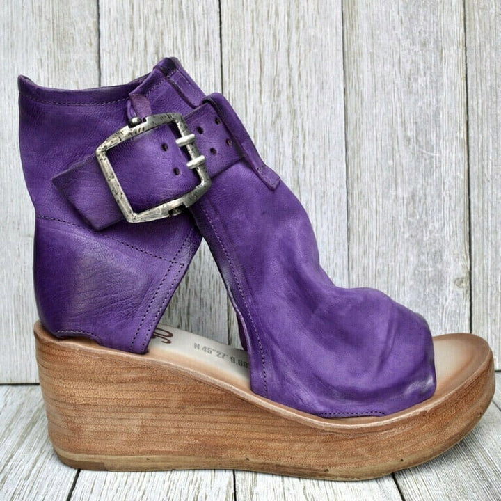 Elana Sandals