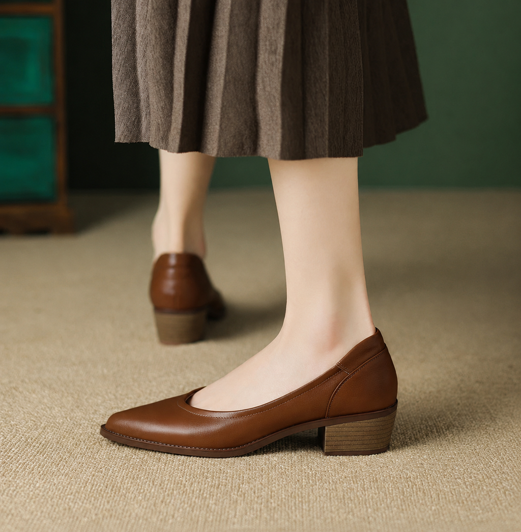 Cora | Pointed-Toe Block Heel Pumps