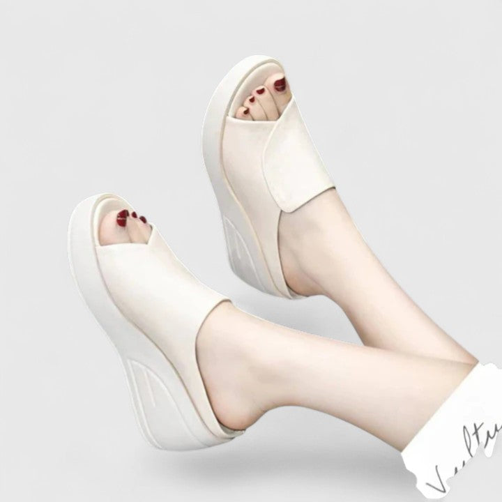 Celionette Sandals