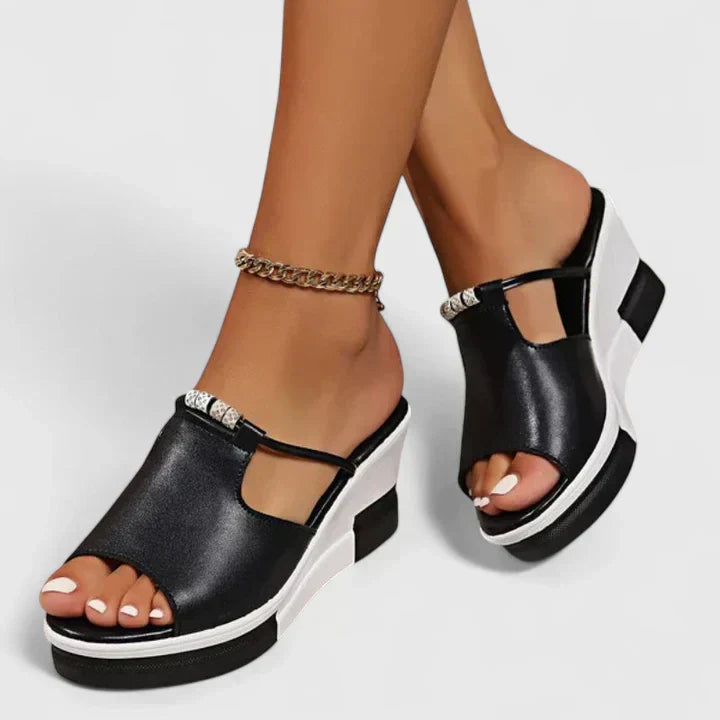 Florine Sandals
