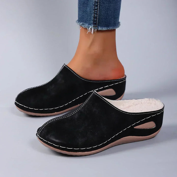 Averia Comfort Sandals