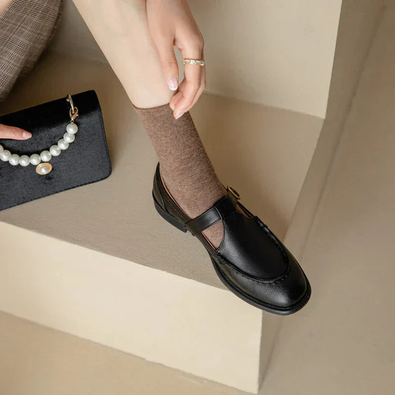 Delia | Retro T-Strap Mary Jane Shoes