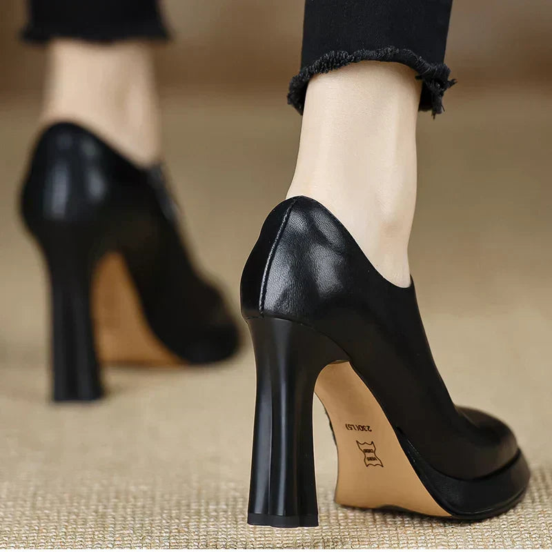 Ingrid | Structured Heeled Pumps