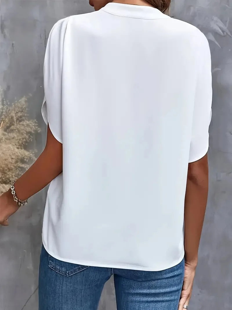 Noreen | V-Neck Flowing Blouse