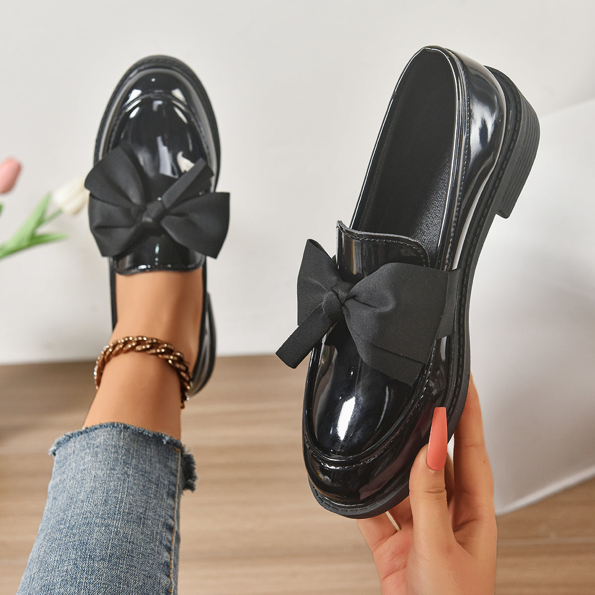 Wilda | Bow Loafers