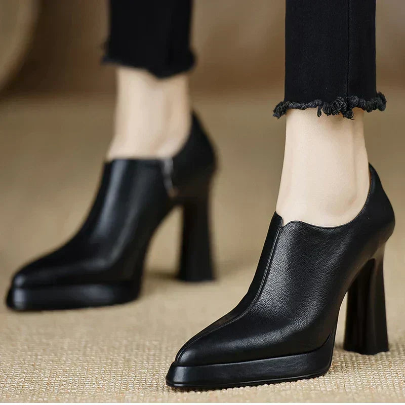Ingrid | Structured Heeled Pumps