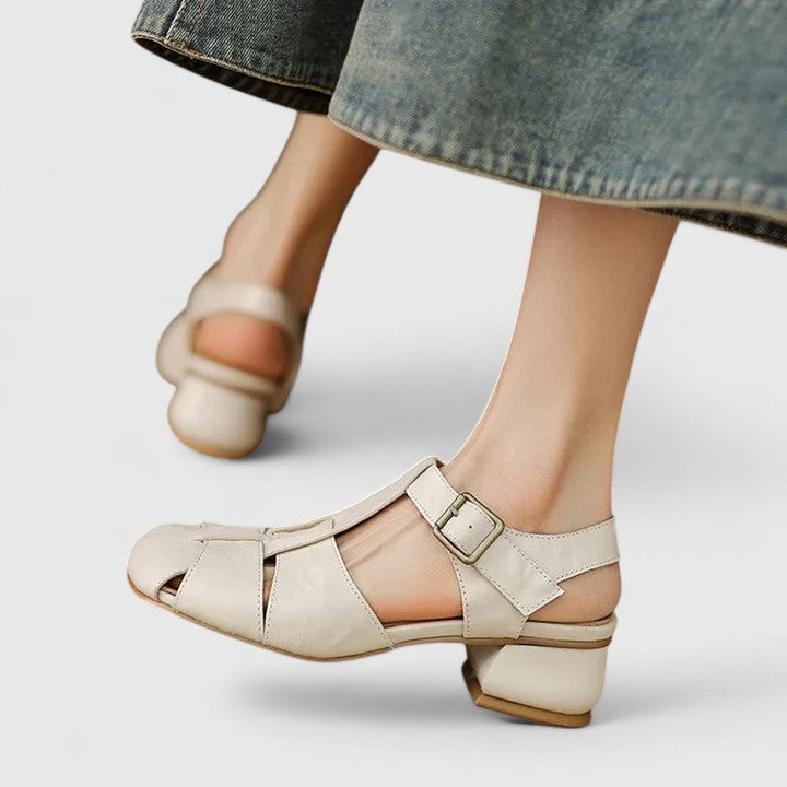 Aivorah Square Toe Sandals