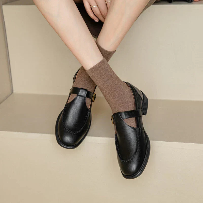 Delia | Retro T-Strap Mary Jane Shoes