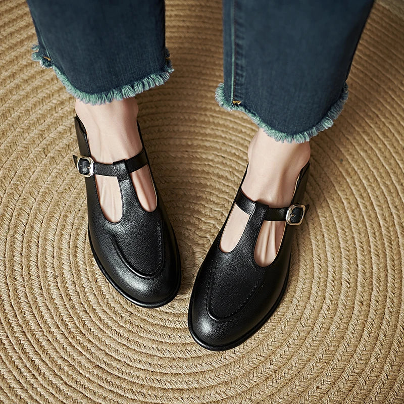 Kristina | T-Strap Pumps