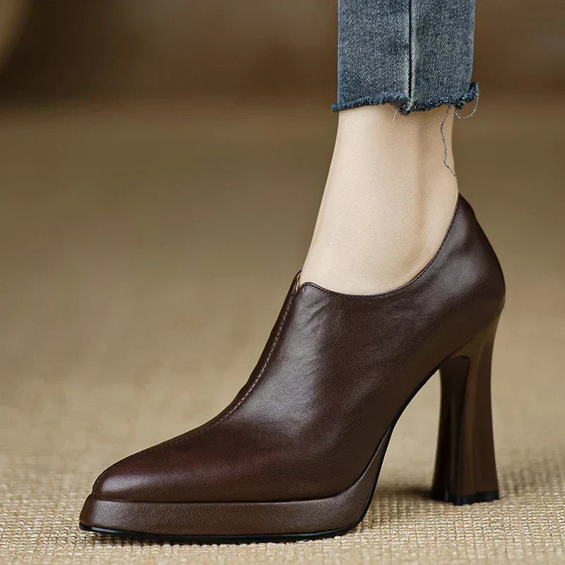 Ingrid | Structured Heeled Pumps