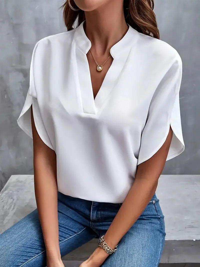 Noreen | V-Neck Flowing Blouse