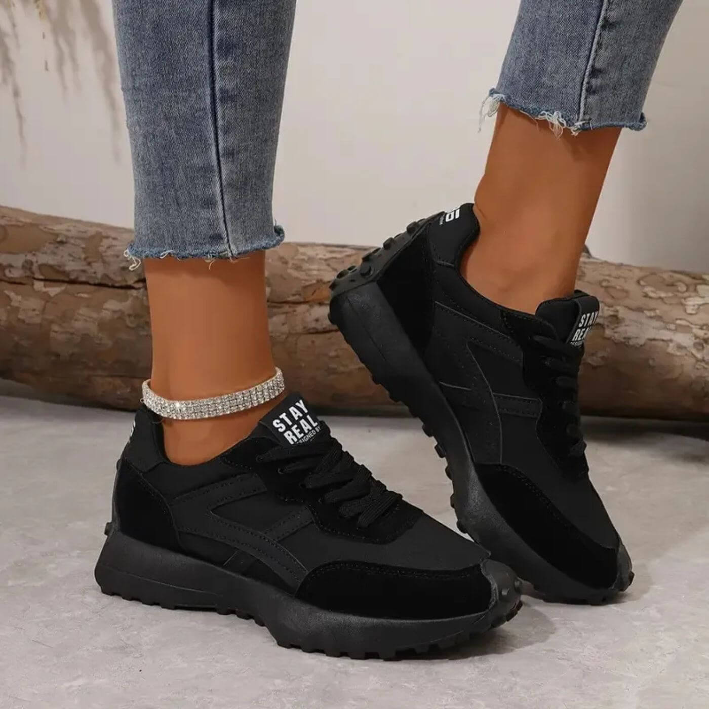 Beatrice | Slip-Resistant Trainers