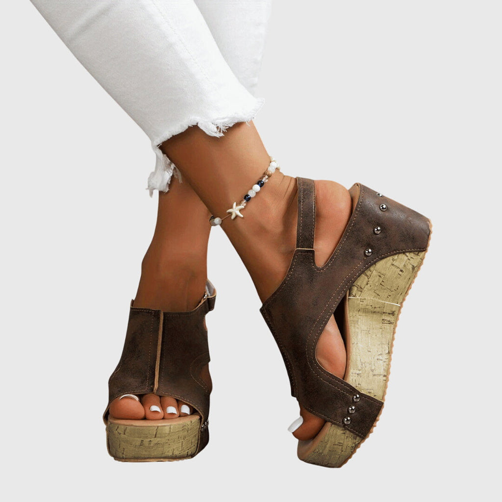 Lydia Sandals