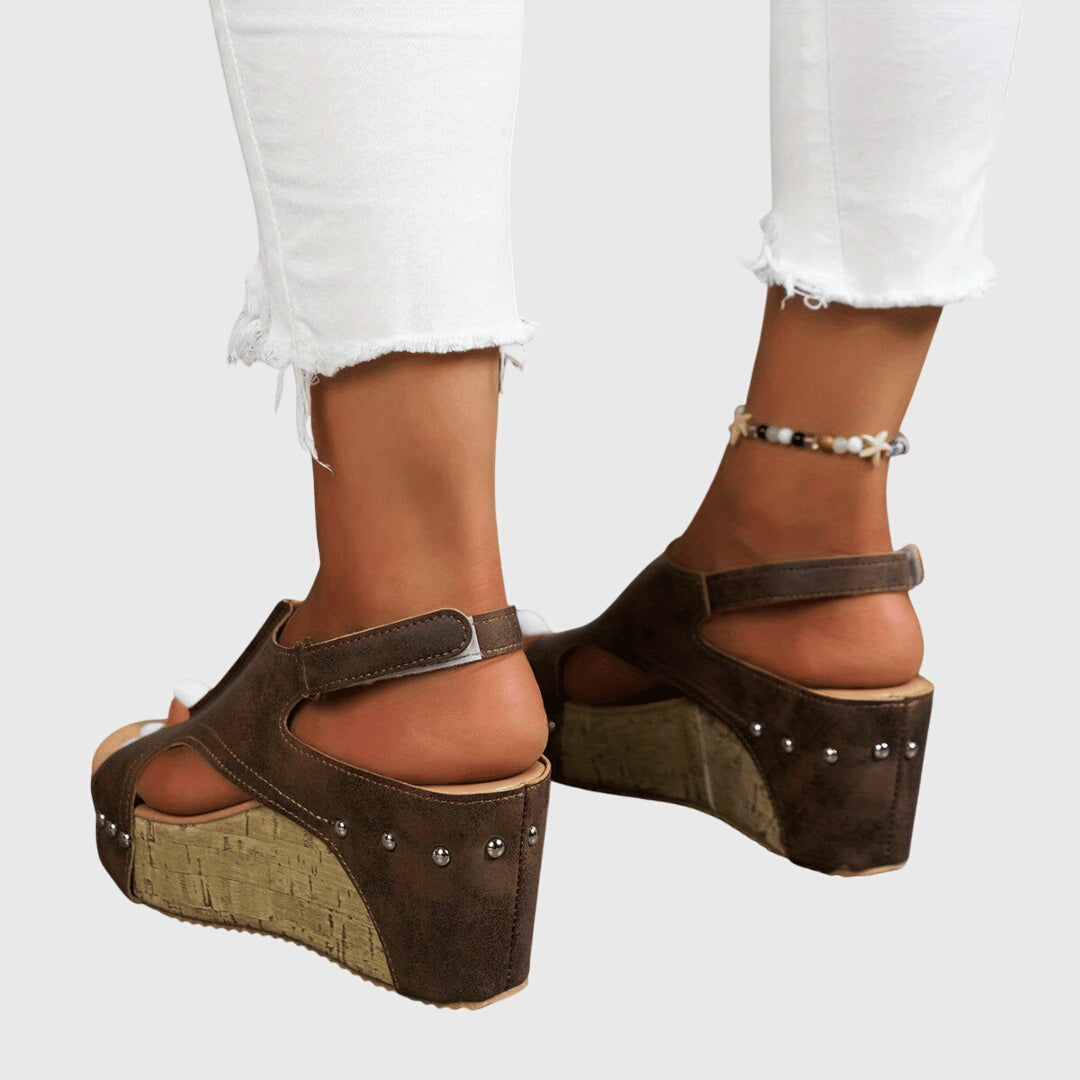 Lydia Sandals