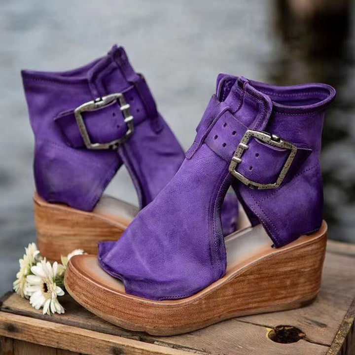 Elana Sandals
