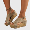 Lydia Sandals
