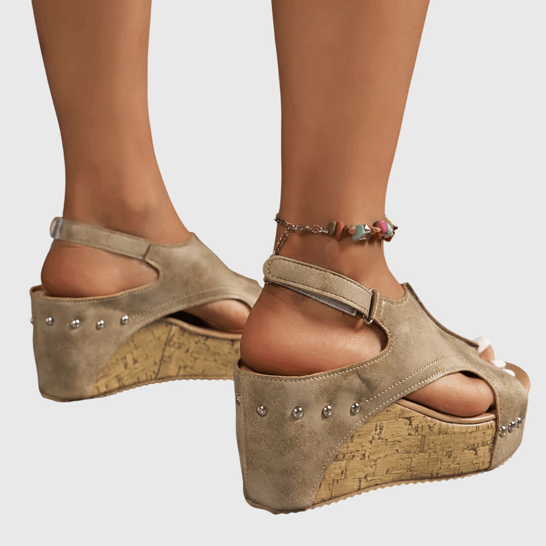 Lydia Sandals