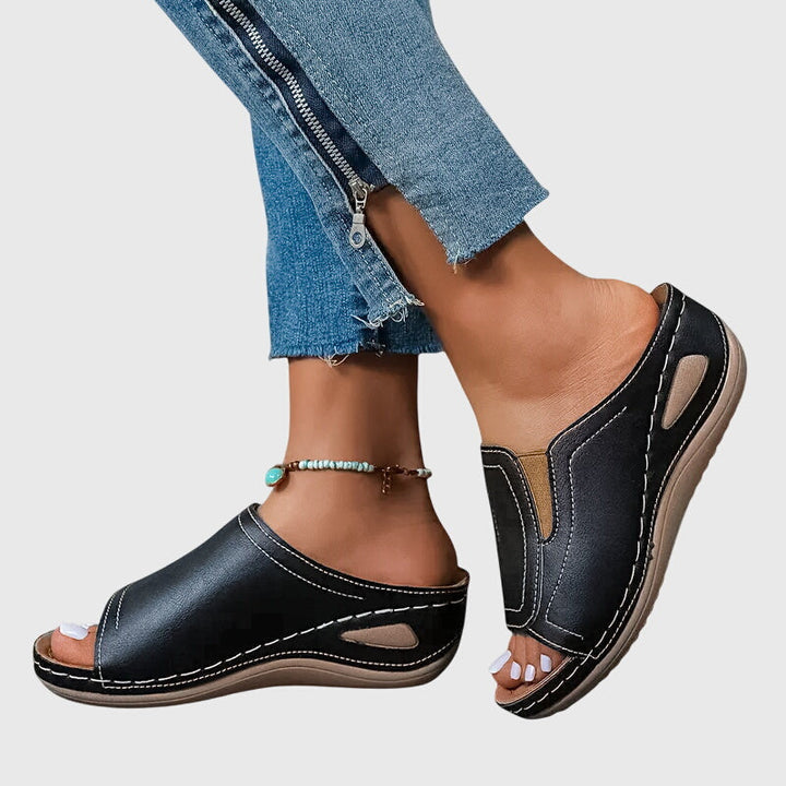 Aretha Comfort Sandals