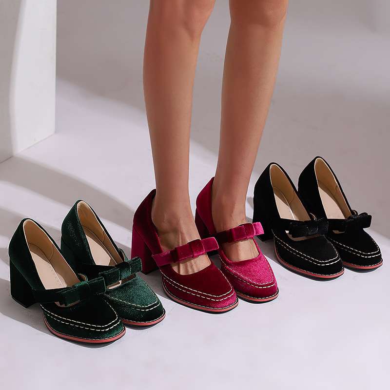 Corinne | Mary Jane Block Heel Pump
