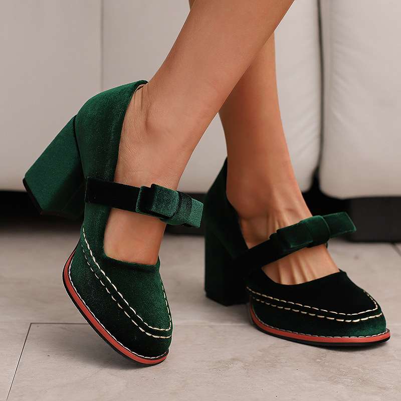Corinne | Mary Jane Block Heel Pump