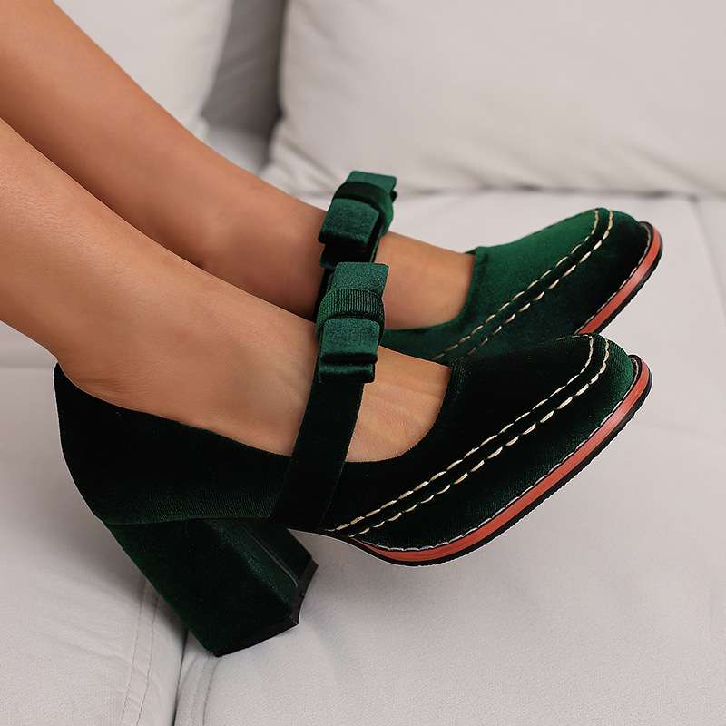 Corinne | Mary Jane Block Heel Pump