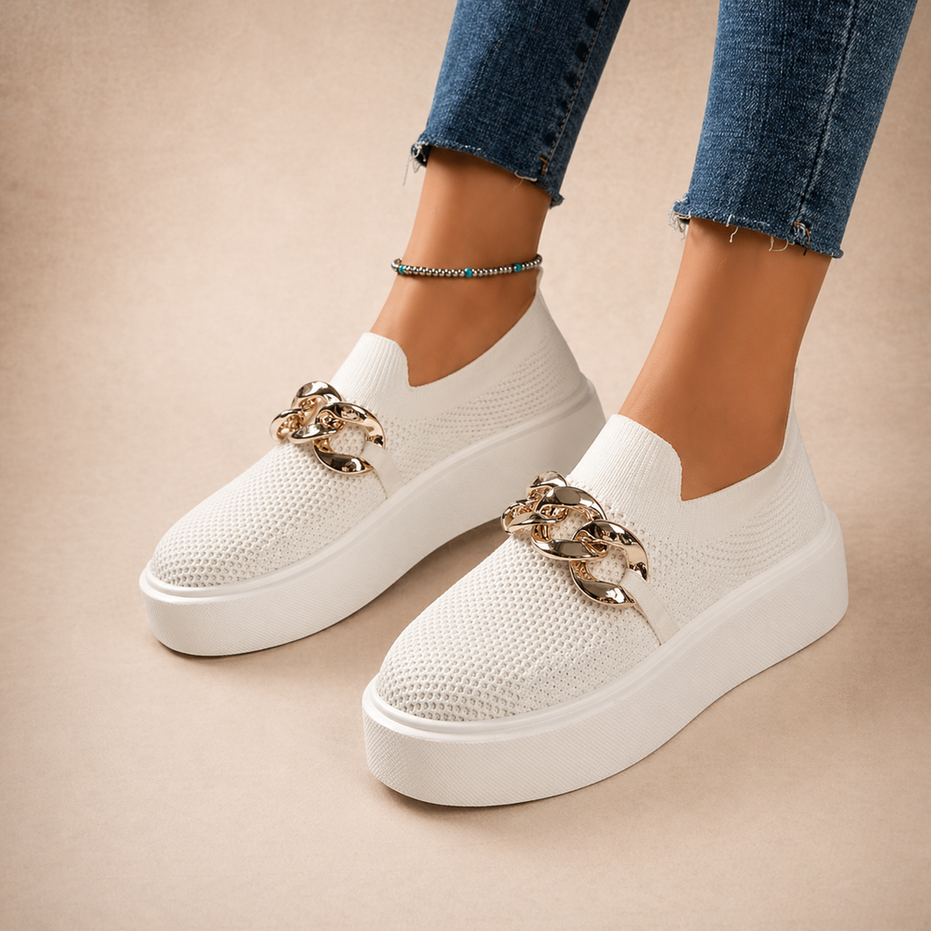 Scarlett | Chain-Detail Loafers