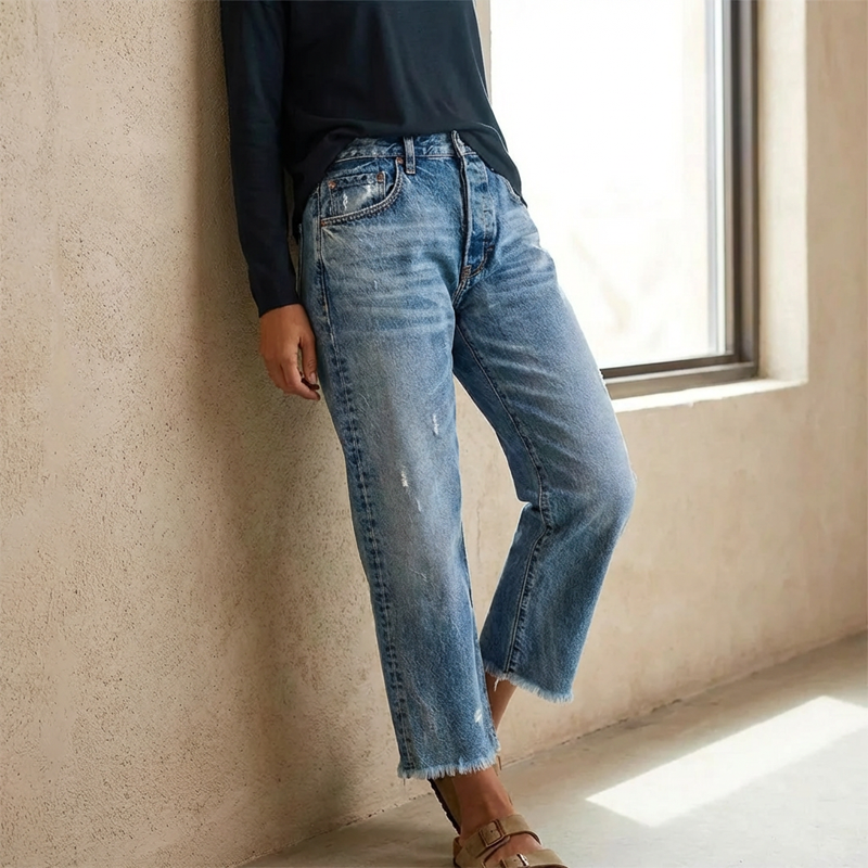 Adele | Retro Straight-Leg Jeans