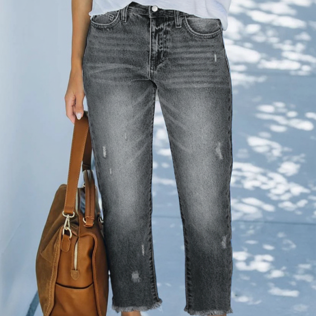 Adele | Retro Straight-Leg Jeans